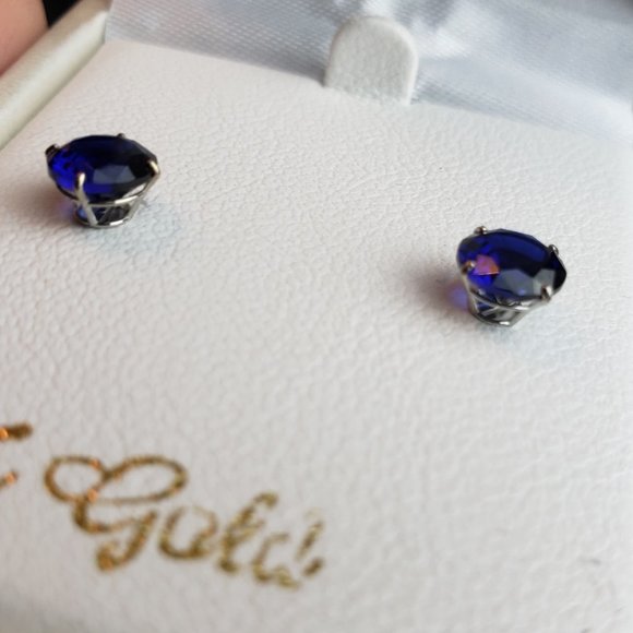 NWT 10k white gold with lab created sapphire - Picture 4 of 4